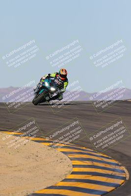 media/Dec-18-2022-SoCal Trackdays (Sun) [[8099a50955]]/Turns 9 and 10 Set 1 (1045am)/